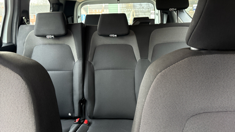 Dacia Jogger 1.0 TCe Essential 5dr Petrol Estate